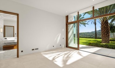 Obra nueva - Villa -
Casares - Pedregales