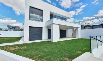 Obra nueva - Villa -
Manilva - La Duquesa