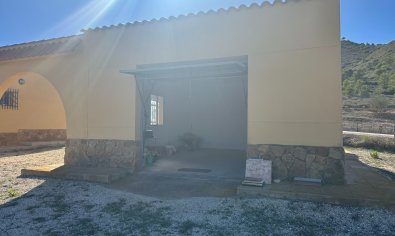 Reventa - Villa -
Hondón de los Fráiles