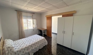 Reventa - detached house -
Orihuela - Torremendo