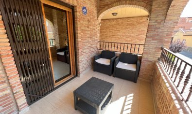 Amplio adosado en Rafal con 4 dormitorios y solarium