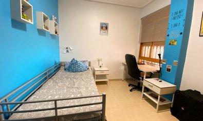 Amplio adosado en Rafal con 4 dormitorios y solarium