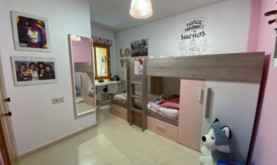 Amplio adosado en Rafal con 4 dormitorios y solarium