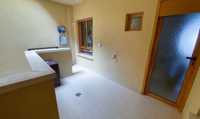 Amplio adosado en Rafal con 4 dormitorios y solarium