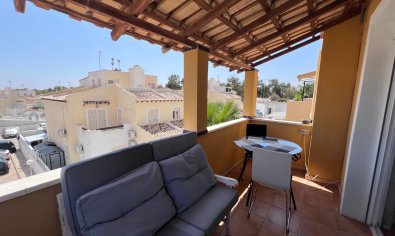 Resale - detached house -
Orihuela - Villamartin