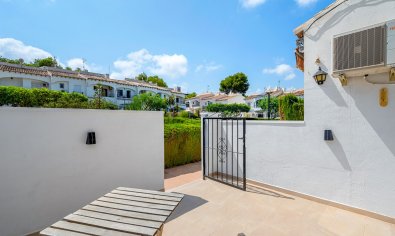 Bestaande bouw - Herenhuis -
Torrevieja - Lago Jardin