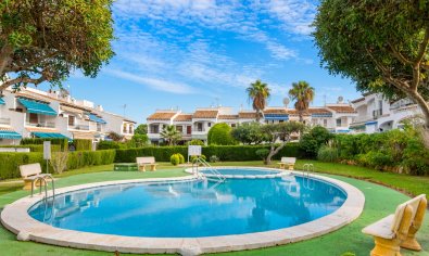 Bestaande bouw - Herenhuis -
Torrevieja - Lago Jardin