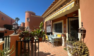 Reventa - Villa -
Orihuela - Playa Flamenca