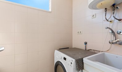 Reventa - Apartamento / piso -
El Campello - El Amerador