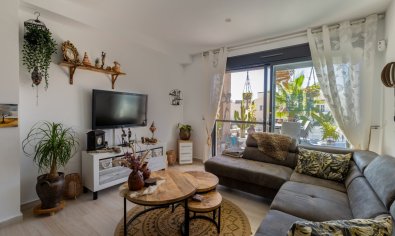 Exclusivo Apartamento en Planta Baja en Valentino Golf I