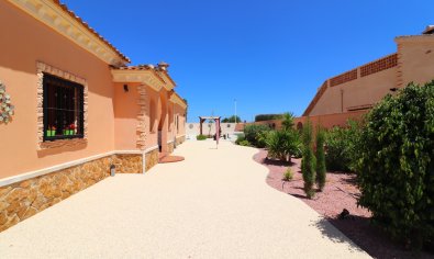 Reventa - Villa -
Formentera del Segura - Euroroda