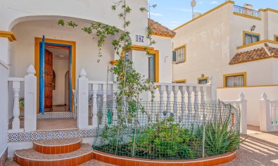 Bestaande bouw - Herenhuis -
Torrevieja - Jardin Del Mar