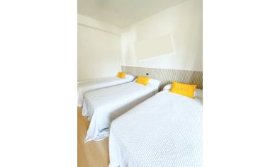 Spacious villa with sea views and garden in Los Alcazares, close to the beach