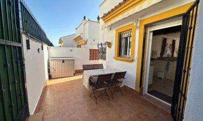 Reventa - Town house / semi detached -
Orihuela - Entre Naranjos Vistabella