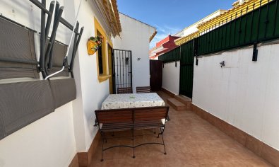 Reventa - Town house / semi detached -
Orihuela - Entre Naranjos Vistabella