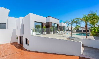 Bestaande bouw - Villa -
El Campello - El Amerador