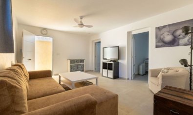 Villa in Benijófar - Huis kopen Costa Blanca