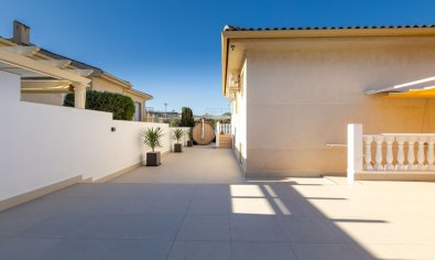 Villa in Benijófar - Huis kopen Costa Blanca