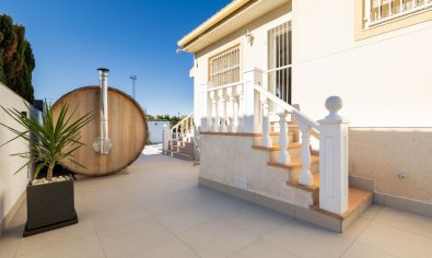 Villa in Benijófar - Huis kopen Costa Blanca