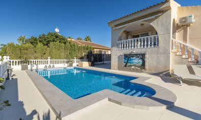 Villa in Benijófar - Huis kopen Costa Blanca