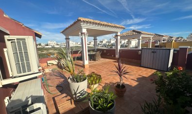 Bestaande bouw - Town house / semi detached -
Orihuela - Entre Naranjos Vistabella