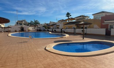 Bestaande bouw - Town house / semi detached -
Orihuela - Entre Naranjos Vistabella