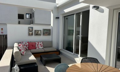 Moderno Apartamento en Planta Baja en Pilar de la Horadada