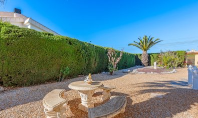 Bestaande bouw - Villa -
Torrevieja - La Siesta