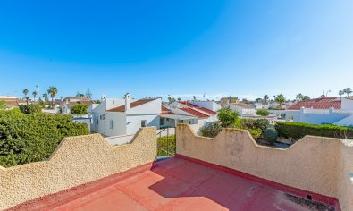 Bestaande bouw - Villa -
Torrevieja - La Siesta