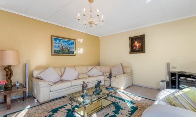 Bestaande bouw - Villa -
Torrevieja - La Siesta