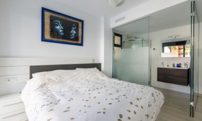 Hermoso apartamento en planta baja en Valentino Golf I, Villamartín