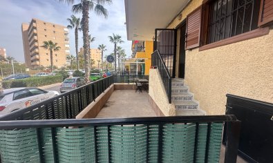 Reventa - Apartamento / piso -
Torrevieja - La Mata