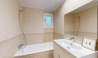 Exclusieve appartementen in het centrum van San Miguel de Salinas