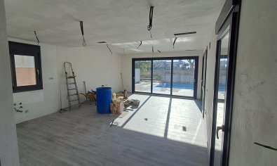 Obra nueva - Villa -
Pilar de la Horadada