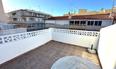 Reventa - Villa -
Torrevieja - Playa de los Naufragos