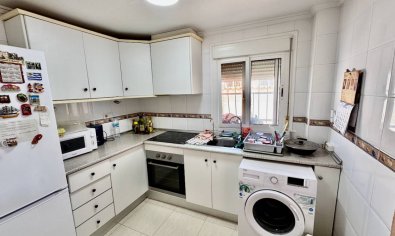 Villa de lujo con piscina privada y jardín en Ciudad Quesada, cerca de campos de golf