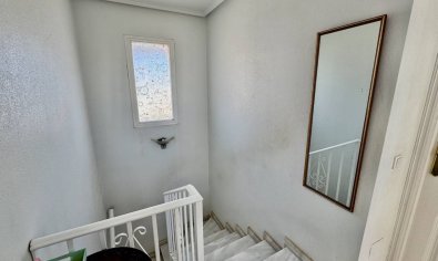 Villa de lujo con piscina privada y jardín en Ciudad Quesada, cerca de campos de golf