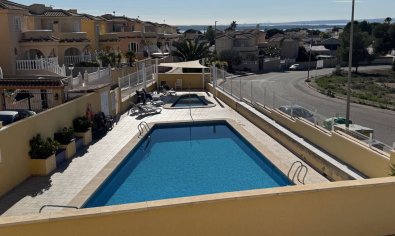 Villa de lujo con piscina privada y jardín en Ciudad Quesada, cerca de campos de golf