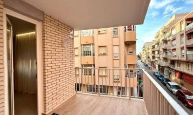 Reventa - Apartamento / piso -
Torrevieja - Playa del Cura