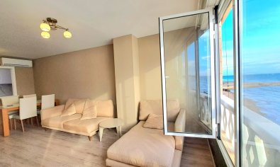 Reventa - Apartamento / piso -
Torrevieja - La Mata