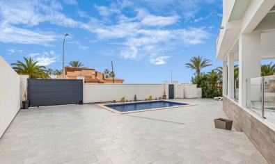 Reventa - Villa -
Ciudad Quesada