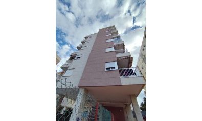 Bestaande bouw - Appartement -
Torrevieja - Center