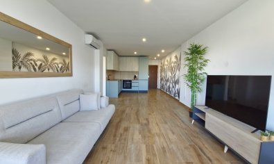 Reventa - Apartamento / piso -
Torrevieja - El Acequión - Los Náufragos