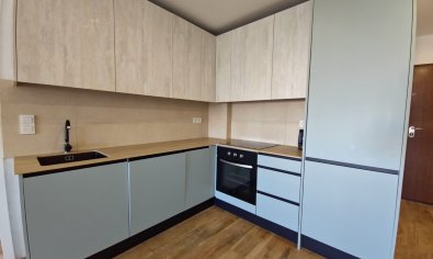 Reventa - Apartamento / piso -
Torrevieja - El Acequión - Los Náufragos