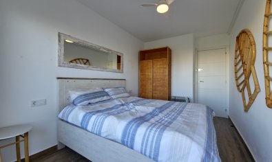 Reventa - Apartamento / piso -
Torrevieja - El Acequión - Los Náufragos