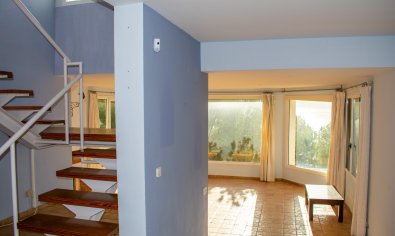 Luxury villa in Altea with private pool, 3 bedrooms and panoramic views
