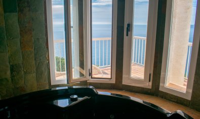 Luxury villa in Altea with private pool, 3 bedrooms and panoramic views