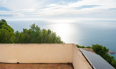 Luxury villa in Altea with private pool, 3 bedrooms and panoramic views