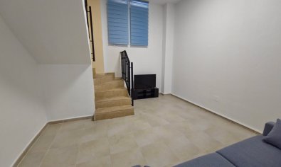 Reventa - Apartamento / piso -
Guardamar del Segura