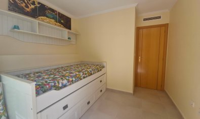Reventa - Apartamento / piso -
Guardamar del Segura